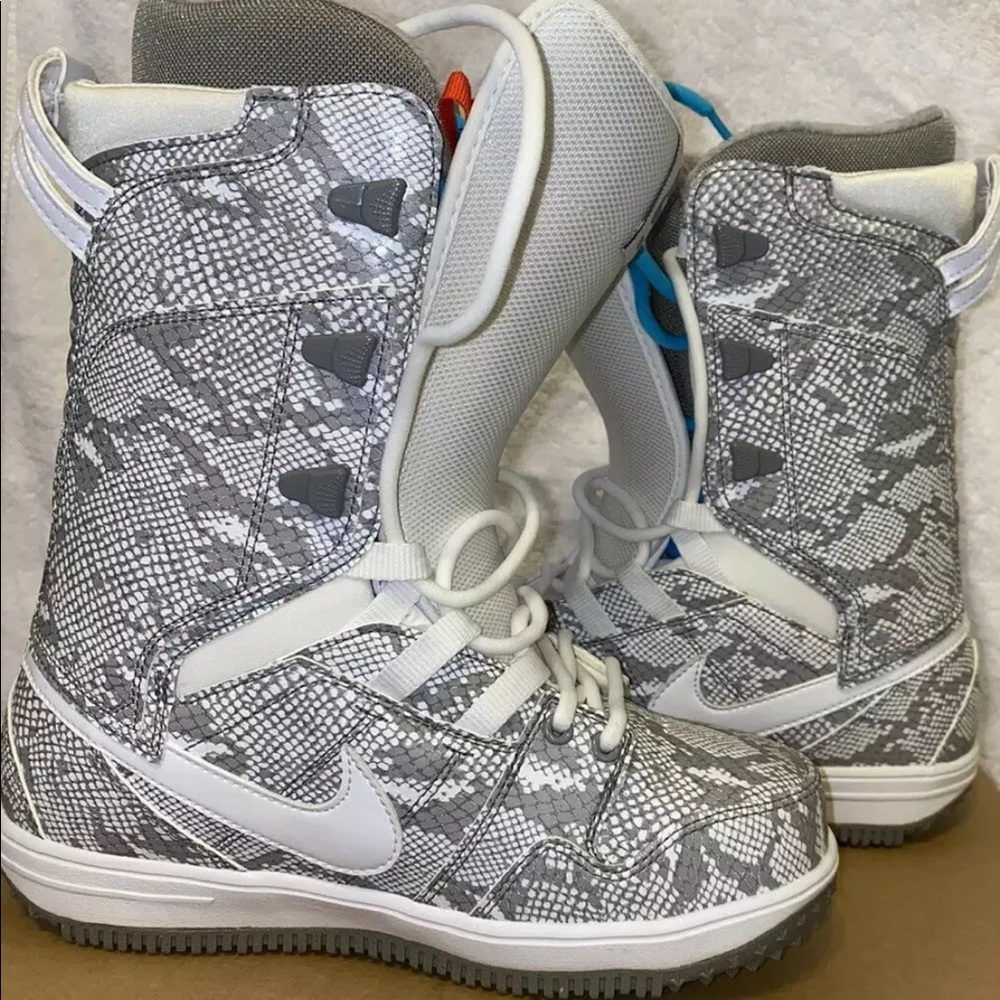 Women’s snowboard boots Nike Vapen 6.5